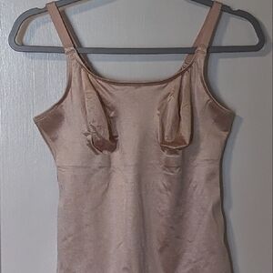 EUC Ruby Ribbon Ultimate Cami 36 Pale